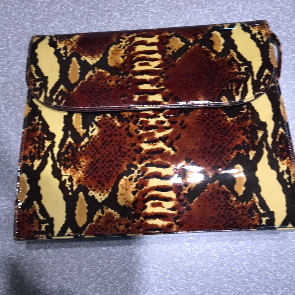 Ladies handbag